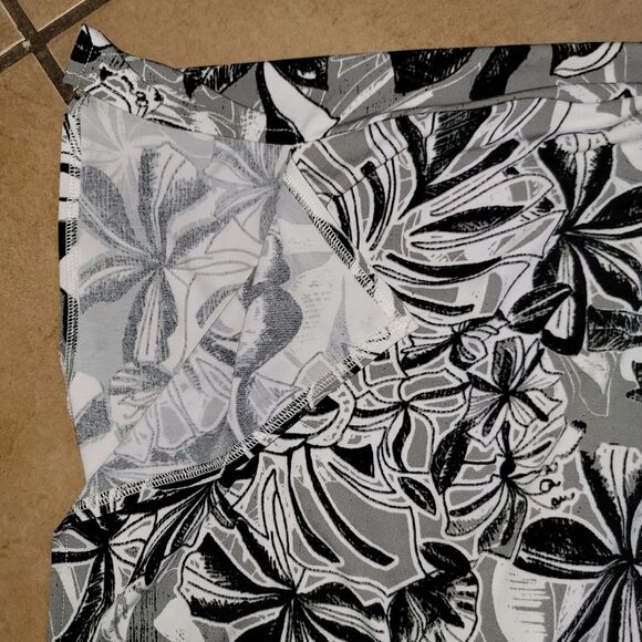 Coldwater Creek black & white floral stretch jersey dress 1x - Picture 5 of 7